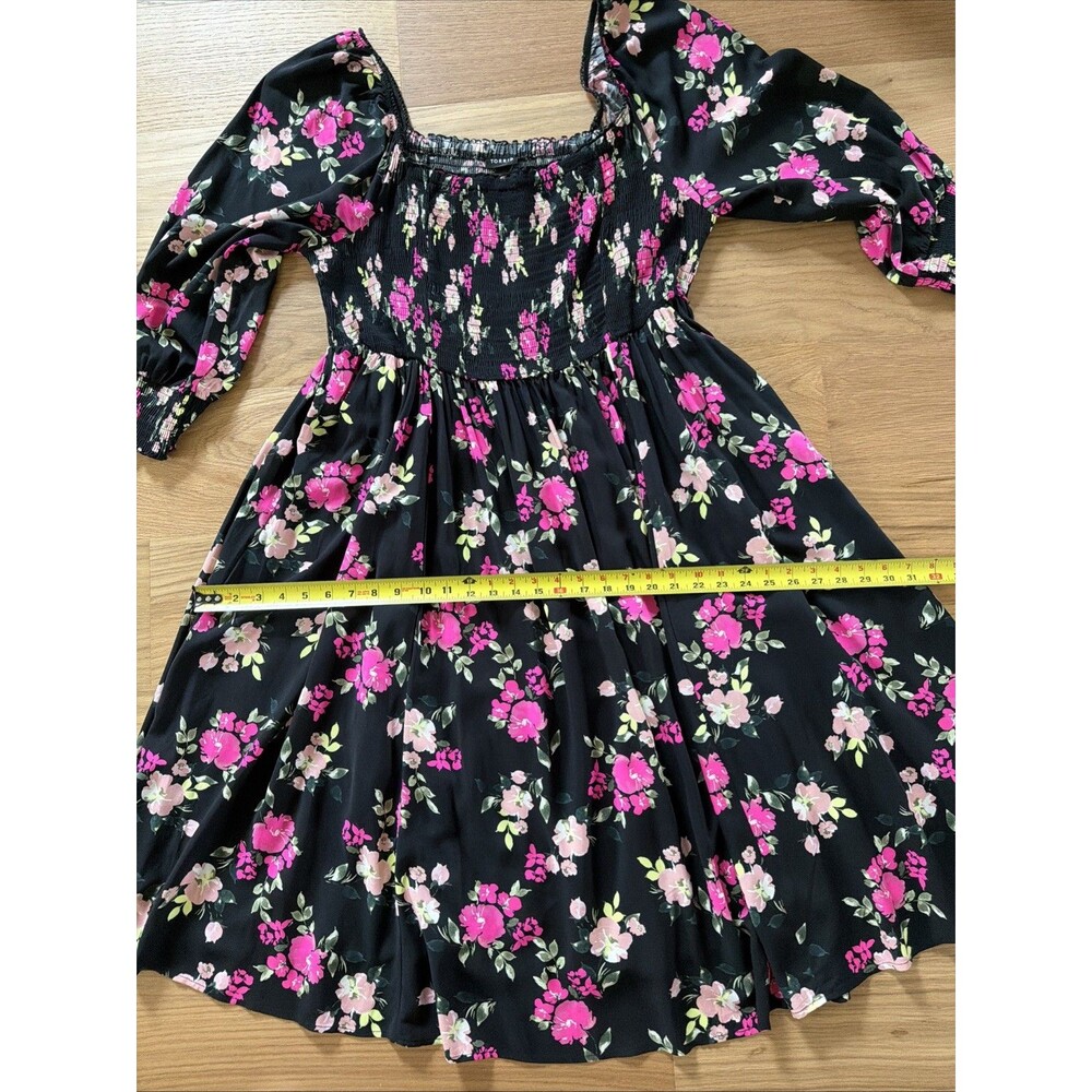 NWT Torrid Black Pink Floral Smock Midi Dress 2 Milkmaid Peasant Puff 3/4 Sleeve - Picture 13 of 16